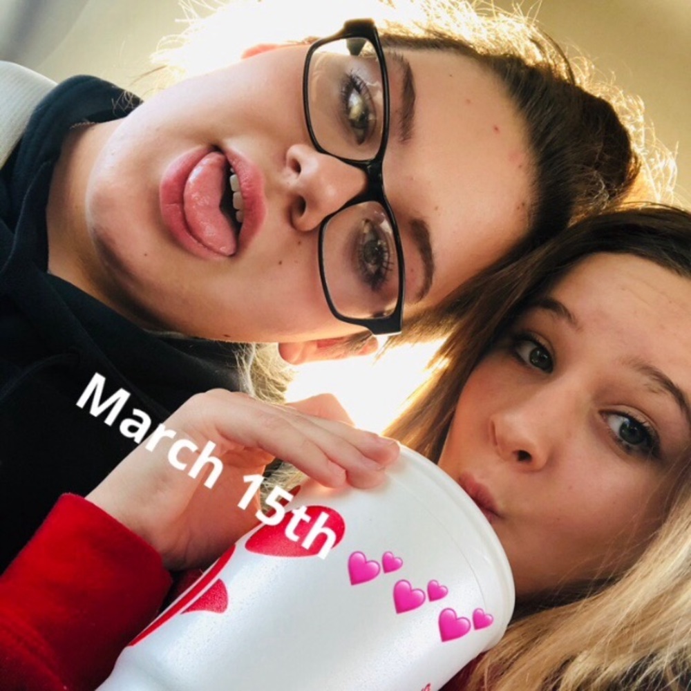 Meet your Posher, Molly